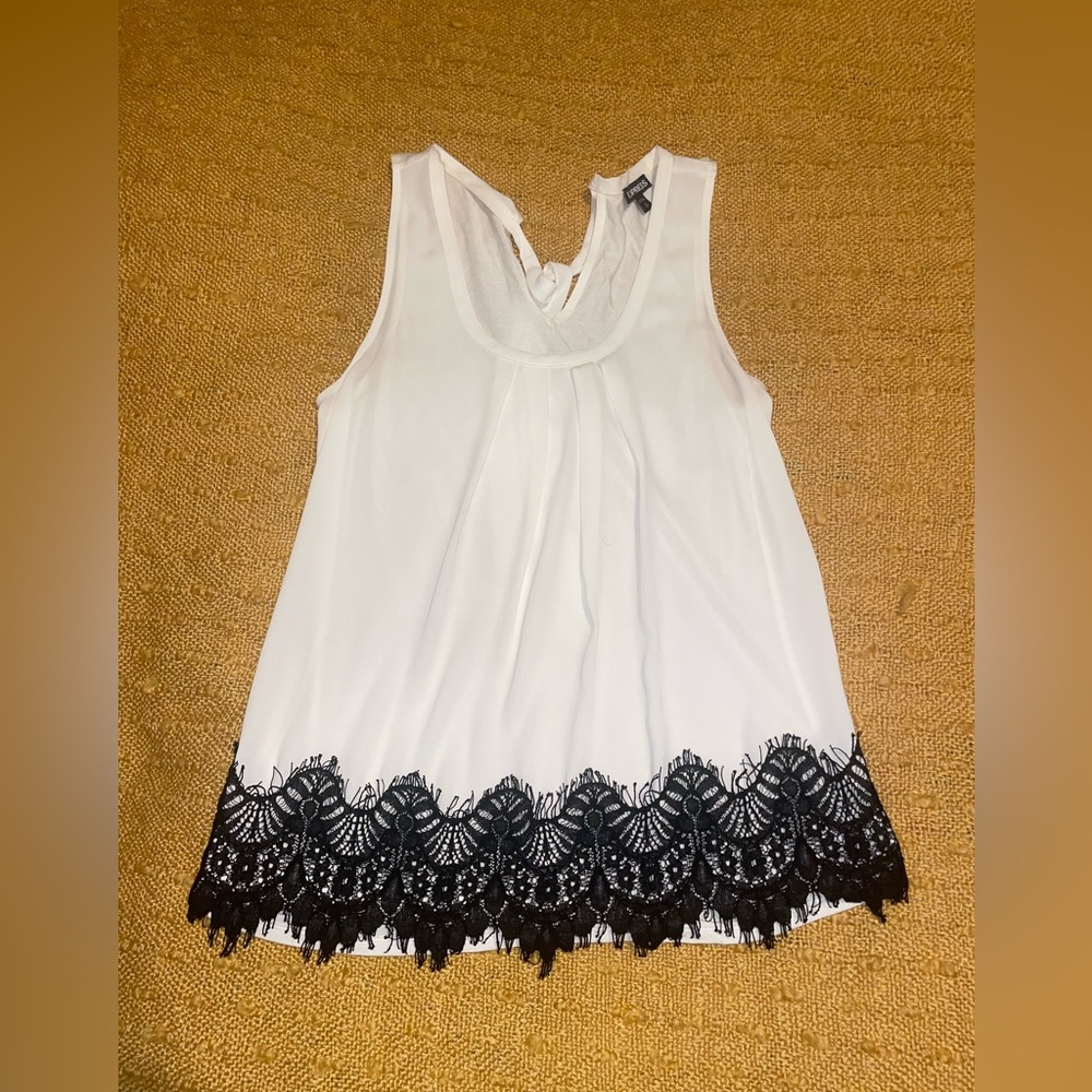 White Express Blouse with Lace Trim